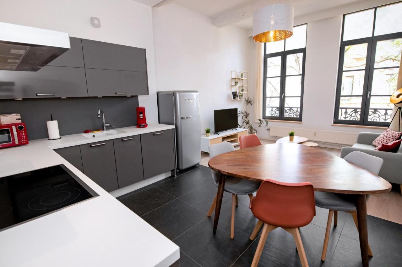 Les Cerisiers - Appart De Standing A Namur Centre Dış mekan fotoğraf